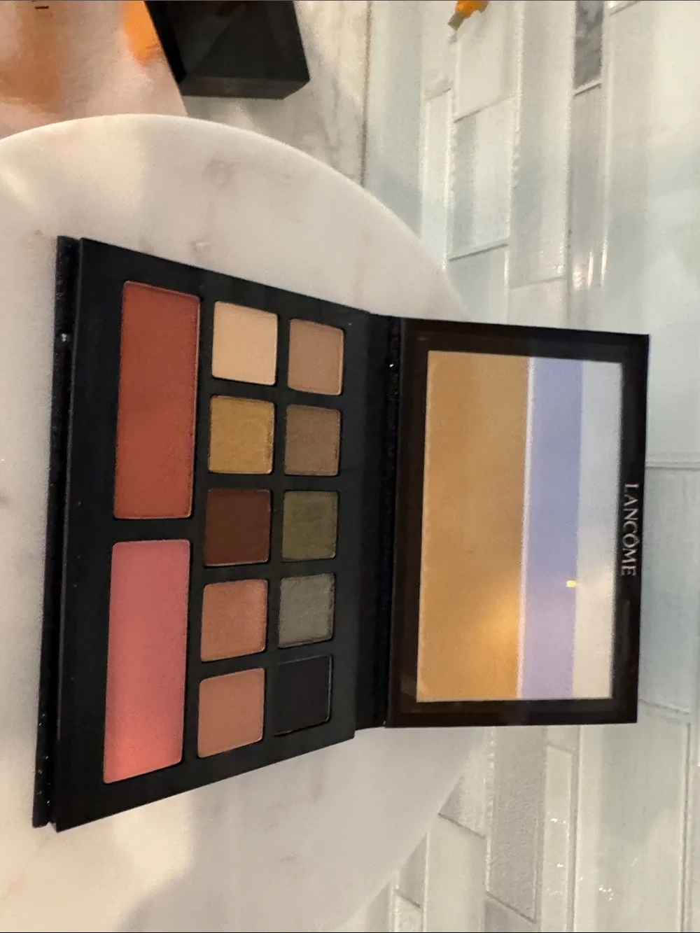 Lancôme Glow Eye Shadow & Blush Palette in Black